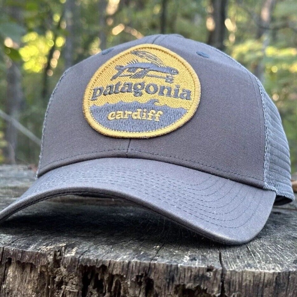 Patagonia “Cardiff Hat Patch” Trucker Hat - Grey - FA15